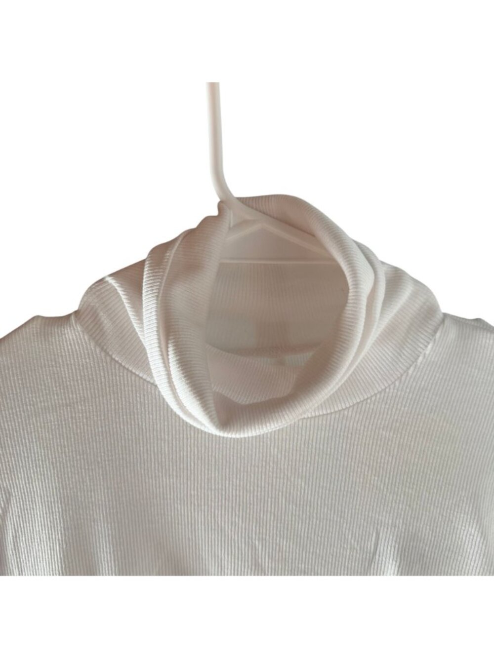 Everlane The Luxe Rib Turtleneck Women's Size Medium in White New With Tags! - Picture 5 of 6